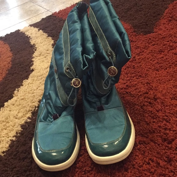 Cole Haan boots - Picture 3 of 4